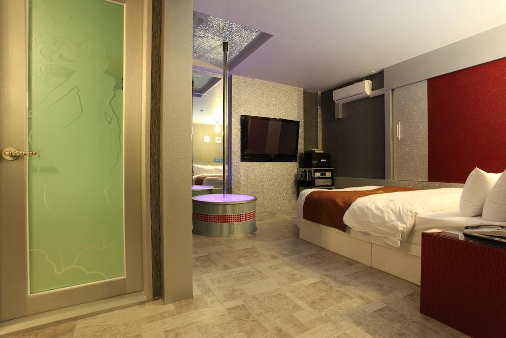 Hotel Pharaoh Seoul Exterior photo